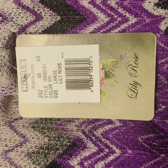 Lily Rose, Large - Picture 3 of 3